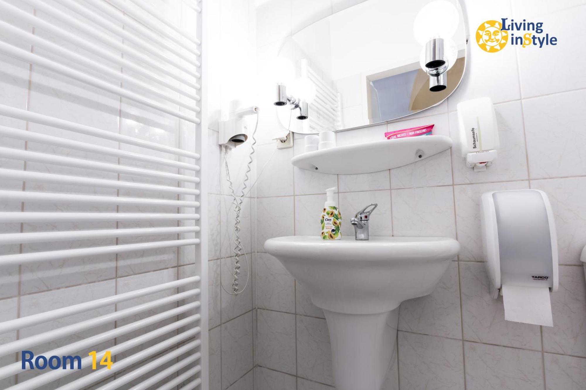 Living Instyle Apartment Krems an der Donau Phòng bức ảnh